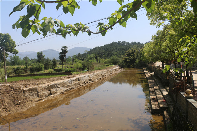 庙前村委会农家乐休闲基地