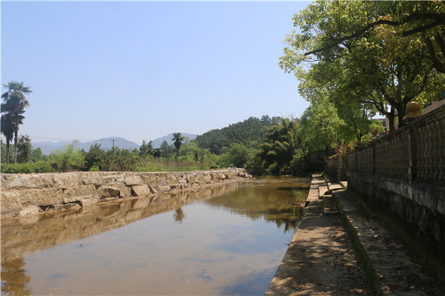  庙前村委会农家乐休闲基地